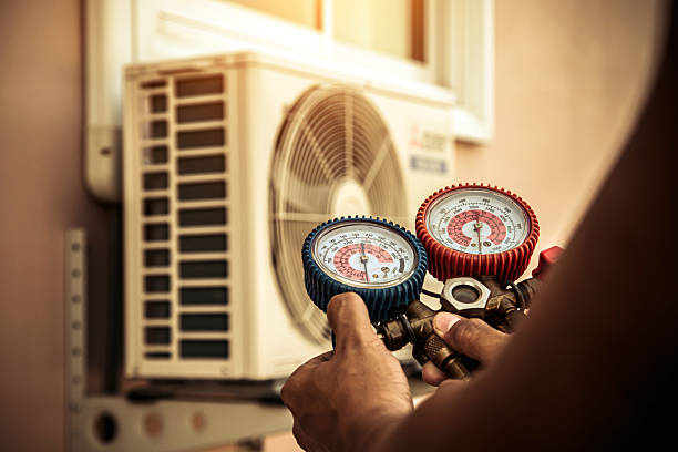 Professional Heat Pump Repair technician working in Damascus, GA